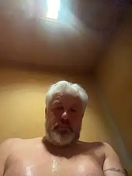 Berg Boy online show from November 26, 2025, 9:27 pm