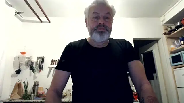 Snapshot of Berg_Boy chatting on January 16, 2026, 5:55 am Berg Boy online show from January 16, 2026, 5:55 am