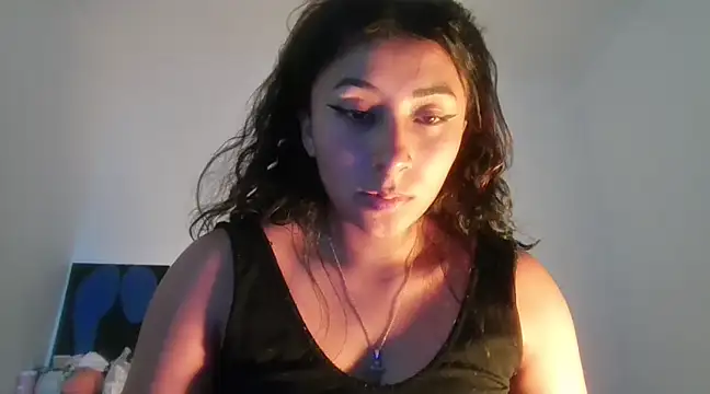 Snapshot of Khalessi-j chatting on March 13, 2025, 4:34 pm Khalessi-j online show from March 13, 2025, 4:34 pm