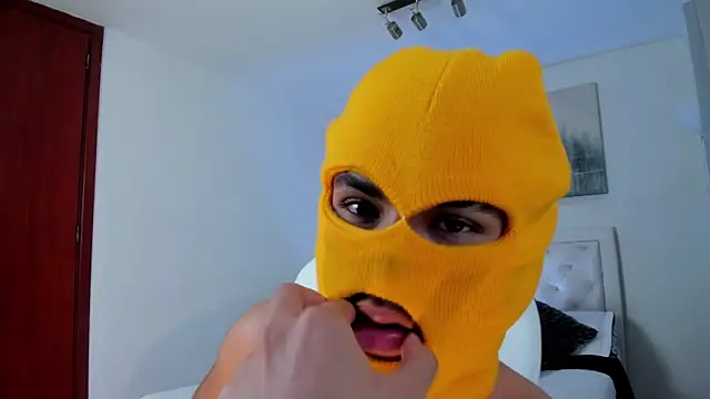 MathewAdams online show from October 1, 2025, 7:09 pm