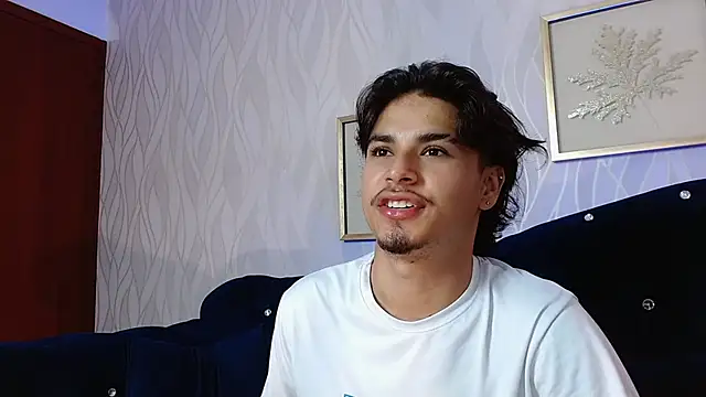 MathewAdams online show from October 10, 2025, 6:18 pm