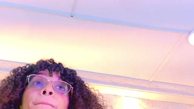 CamilaJohnston online show from March 4, 2026, 7:53 pm