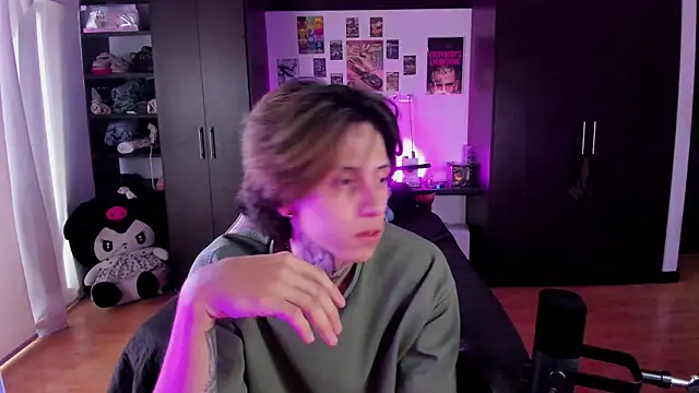 xIce Boy online show from April 2, 2026, 10:29 pm