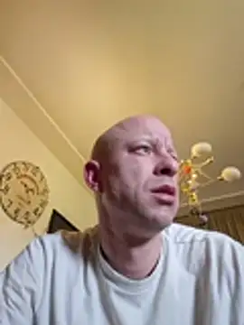 Snapshot of svenpfeifer chatting on April 17, 2026, 11:13 am svenpfeifer online show from April 17, 2026, 11:13 am