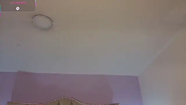 CarolineNasty online show from November 7, 2025, 8:31 pm