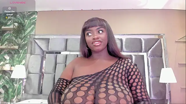 Snapshot of BetsyBennet_ chatting on July 22, 2026, 5:21 am BetsyBennet online show from July 22, 2026, 5:21 am