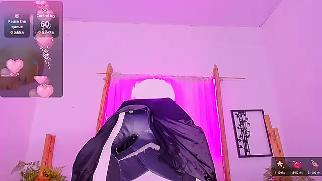 Brithanycullen online show from March 18, 2025, 6:14 am