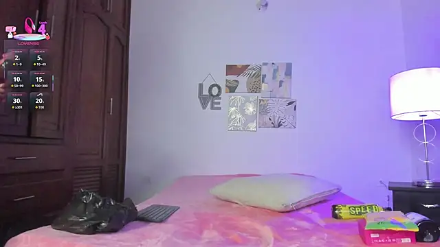 alana 111 online show from October 29, 2025, 3:09 am