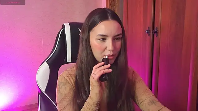 CherryTouss online show from January 9, 2026, 8:17 am