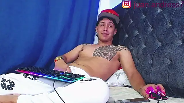 Stone grey1  online show from December 19, 2025, 2:40 am