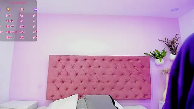 karol white  online show from March 16, 2025, 4:09 am