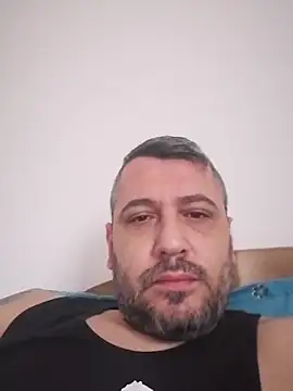 yourflowerpink online show from December 4, 2025, 7:17 am