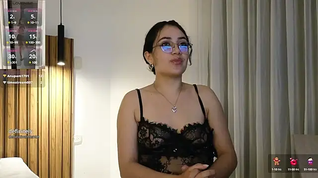 Snapshot of Isa_1207 chatting on March 19, 2025, 2:59 am Isa 1207 online show from March 19, 2025, 2:59 am