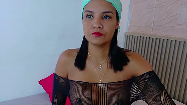 Gaviluc  online show from June 25, 2026, 12:31 pm