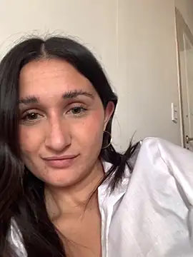 Snapshot of luci_brecman chatting on June 14, 2026, 4:09 pm luci brecman online show from June 14, 2026, 4:09 pm