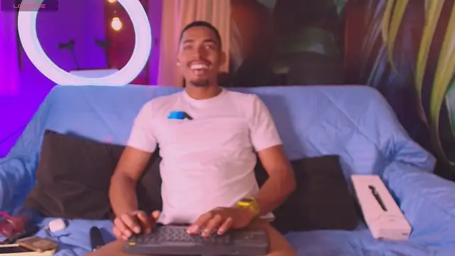 Snapshot of LiamByrne chatting on December 21, 2025, 4:41 am LiamByrne online show from December 21, 2025, 4:41 am