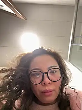 aa520uv online show from March 5, 2026, 2:29 am