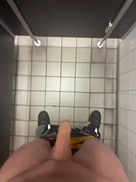 Snapshot of wassermann8484 chatting on March 23, 2026, 11:36 am wassermann8484 online show from March 23, 2026, 11:36 am