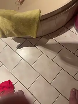 Snapshot of wassermann8484 chatting on April 8, 2026, 10:32 pm wassermann8484 online show from April 8, 2026, 10:32 pm