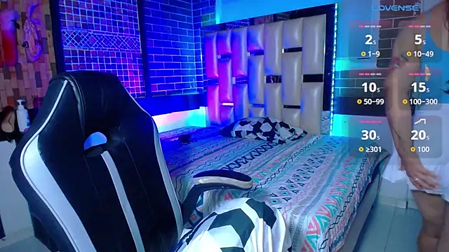 kriss sweetboobs10 online show from March 11, 2026, 12:44 pm