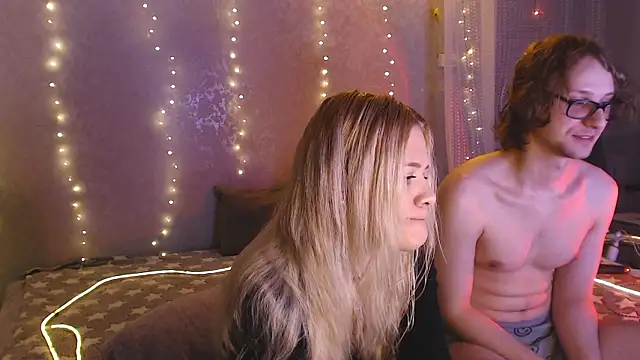 Your Horny Friends online show from March 12, 2026, 2:23 pm