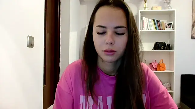 MayaJoy24 online show from September 14, 2025, 6:23 am