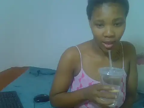 Hotytoty26 online show from March 12, 2025, 8:41 pm