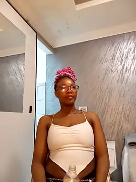 Hotytoty26 online show from October 11, 2025, 6:28 pm