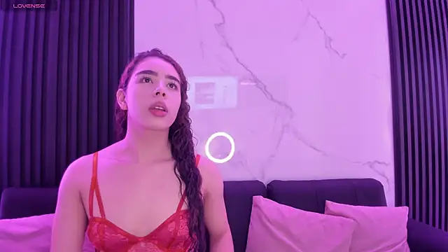 MiaScott5 online show from October 23, 2025, 4:45 am