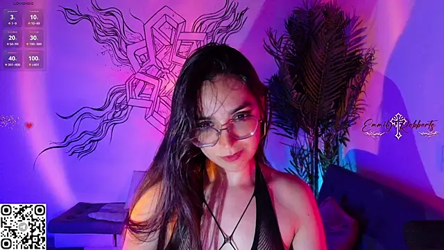 Emmi Roberts online show from April 23, 2026, 12:56 am