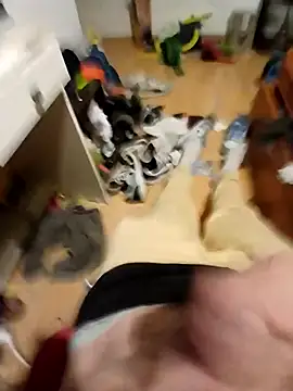 kredazzbigdick online show from November 3, 2025, 4:47 am