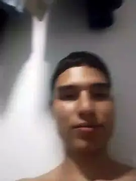 Snapshot of Saul_yei chatting on March 16, 2025, 9:05 pm Saul yei online show from March 16, 2025, 9:05 pm