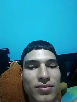 Snapshot of Saul_yei chatting on March 18, 2025, 10:48 pm Saul yei online show from March 18, 2025, 10:48 pm