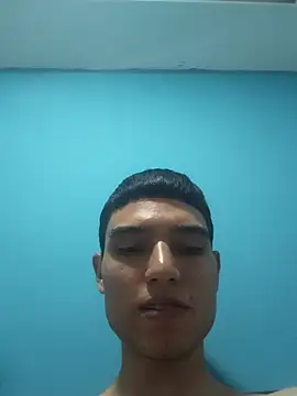 Snapshot of Saul_yei chatting on March 19, 2025, 8:22 pm Saul yei online show from March 19, 2025, 8:22 pm