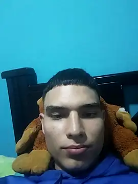 Snapshot of Saul_yei chatting on March 22, 2025, 12:06 am Saul yei online show from March 22, 2025, 12:06 am