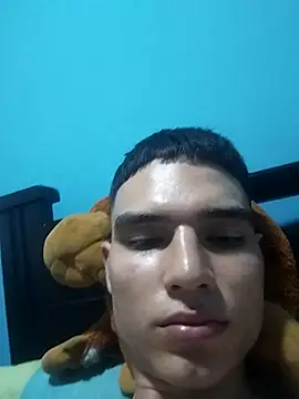 Snapshot of Saul_yei chatting on March 22, 2025, 9:24 am Saul yei online show from March 22, 2025, 9:24 am