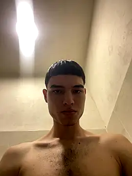 Snapshot of Saul_yei chatting on September 8, 2025, 5:56 pm Saul yei online show from September 8, 2025, 5:56 pm