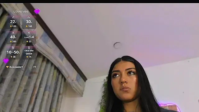 Quiinn bx online show from March 24, 2026, 8:14 pm