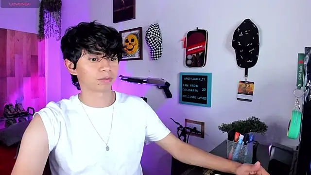 Yaiden 11 online show from March 21, 2025, 7:13 pm