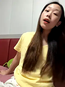 Minnie-66 online show from October 4, 2025, 11:19 am