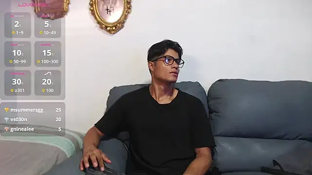 Christian Musclet4 online show from September 22, 2025, 3:58 pm