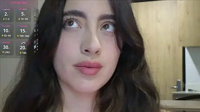 Snapshot of Rebbecawhite_meow chatting on September 18, 2025, 5:31 am Rebbecawhite meow online show from September 18, 2025, 5:31 am