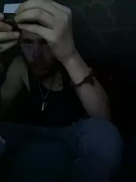 GlizzyGlock974 online show from March 27, 2026, 7:03 am