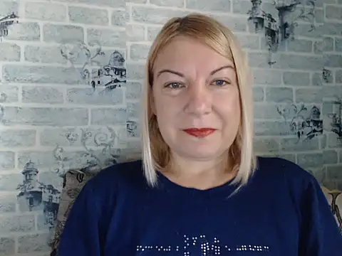 Lillia Ray online show from October 9, 2025, 8:34 am