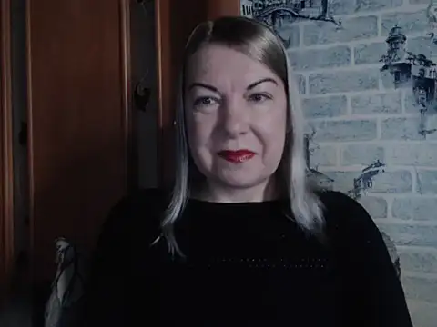 Lillia Ray online show from March 31, 2026, 6:47 am