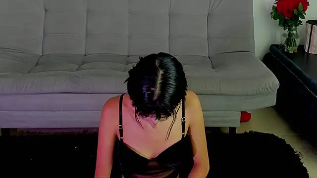 pauline rouge online show from October 9, 2025, 12:36 pm