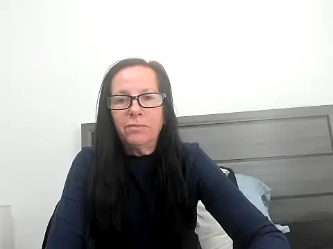 peachgoddess online show from November 9, 2025, 1:42 pm