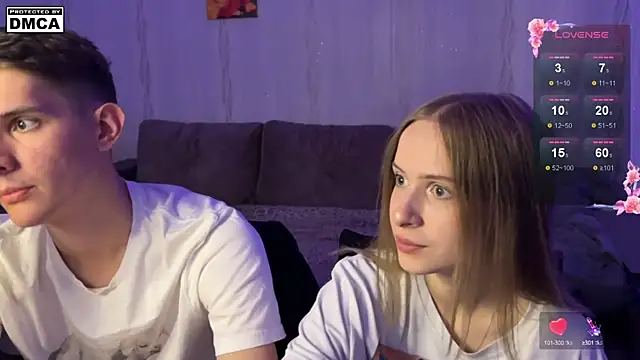 Romanhavesweetydick777 online show from September 17, 2025, 3:24 pm