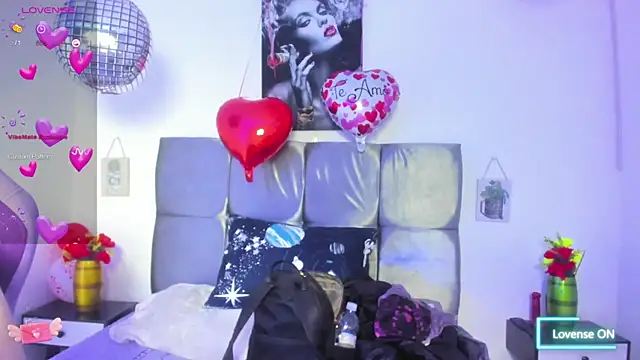 Snapshot of julieta_caceres1 chatting on March 21, 2025, 5:11 am julieta caceres1 online show from March 21, 2025, 5:11 am