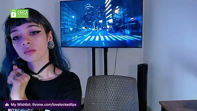 Snapshot of lovelockedlips chatting on March 8, 2026, 11:30 pm lovelockedlips online show from March 8, 2026, 11:30 pm